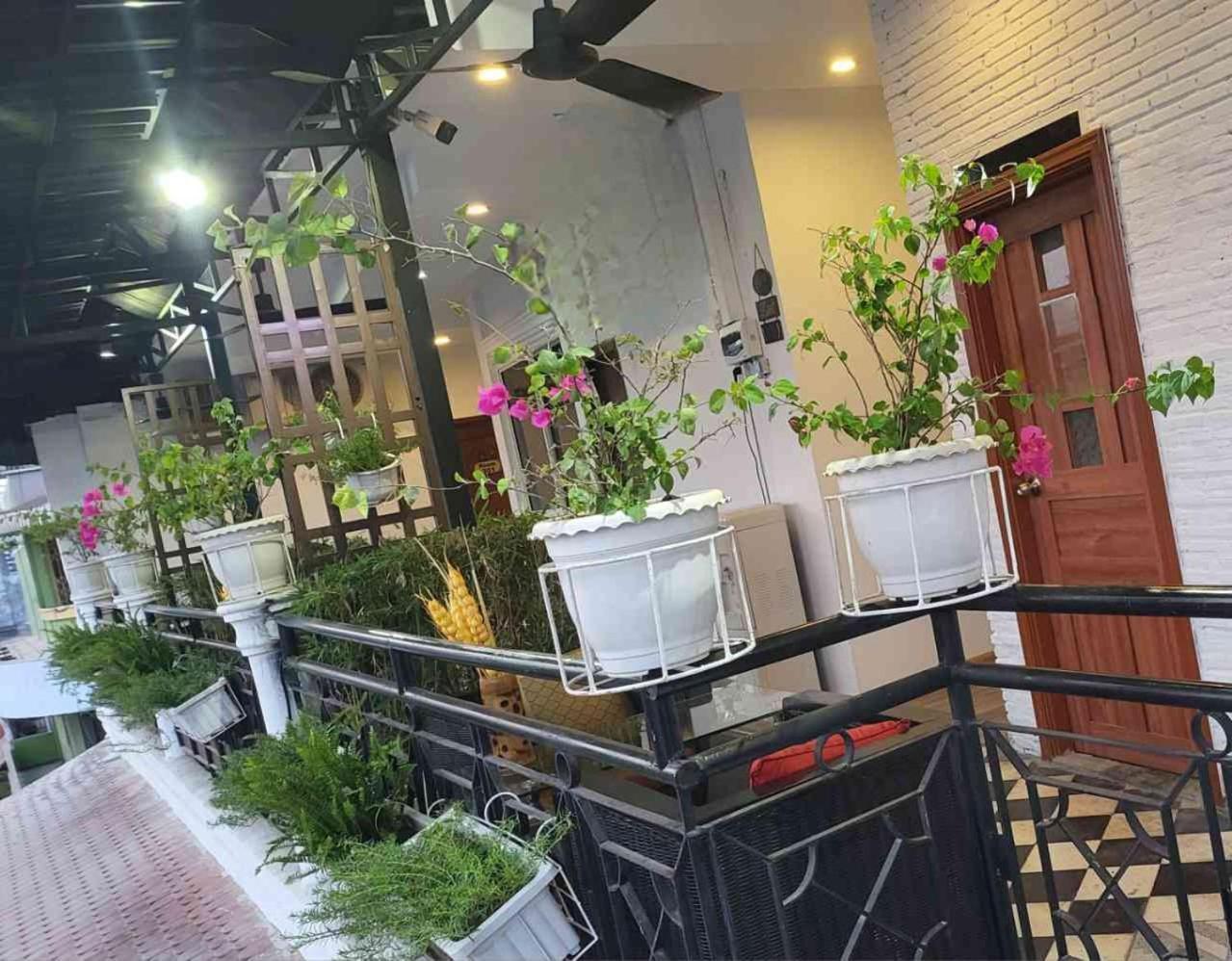 Sun Chakra Boutique Hotel Phnom Penh Bagian luar foto